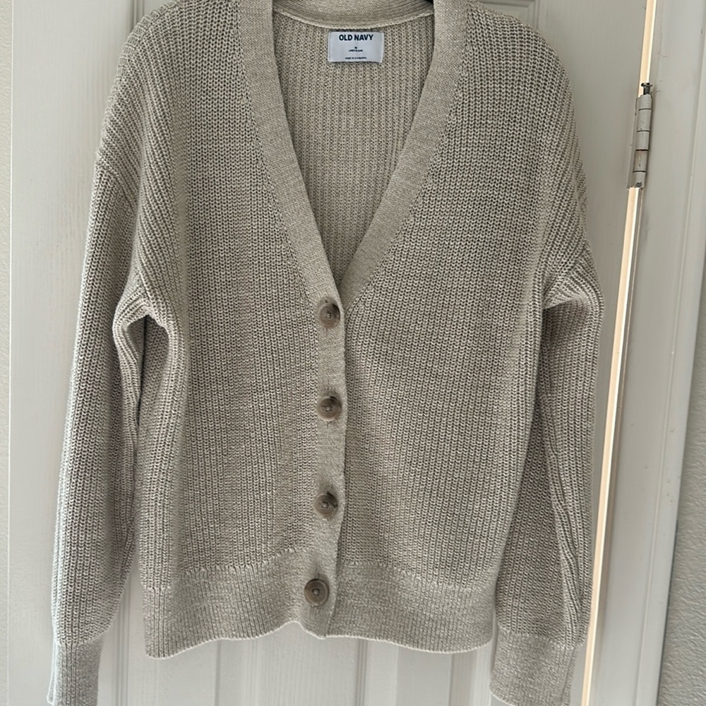 V-neck button up cardigan - linen blend